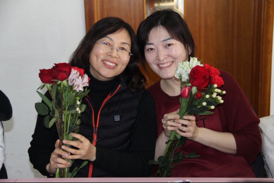 F:\2017-2018第二学期新闻\3月\3.8妇女节插花活动\6.JPG